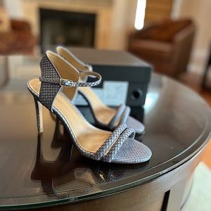 Banana Republic heels